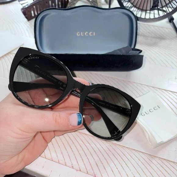 Gucci sunglasses - Picture 11 of 14
